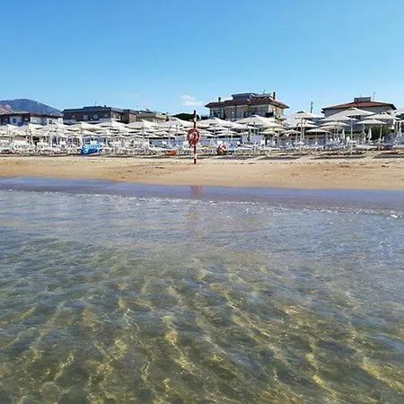 Bed&Beach Scauri  Exterior foto